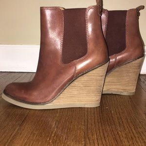 Lucky Brand Fedora Leather Wedge Booties